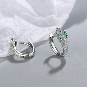 * NEW 925 Sterling Silver Snake Earrings